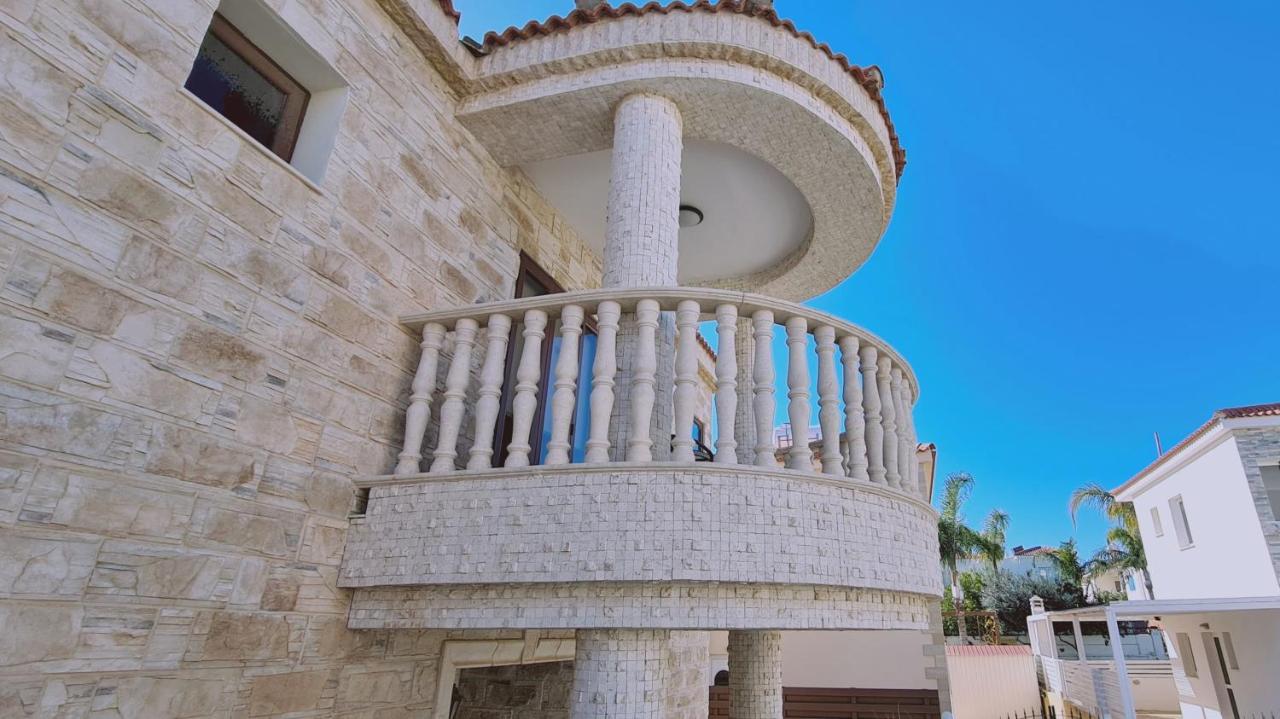 Stay Ocean View Villa Paralimni Buitenkant foto