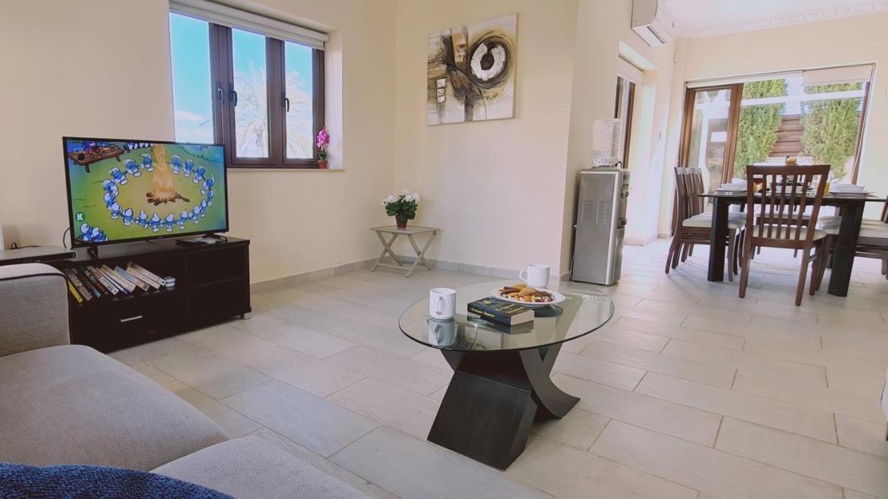 Stay Ocean View Villa Paralimni Buitenkant foto